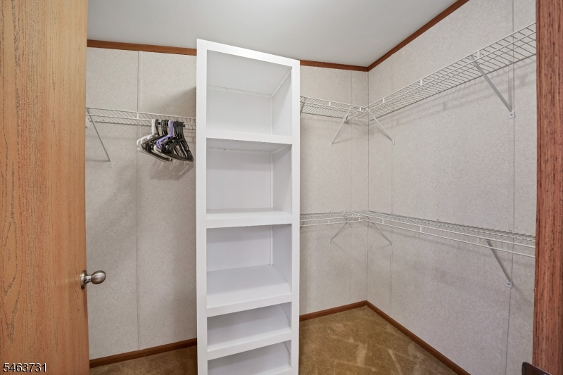 37 Sherwood Park Property Photo 13