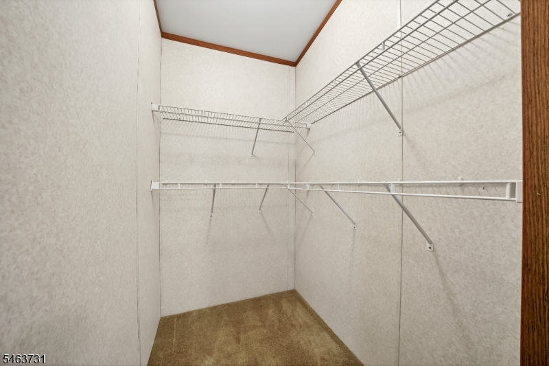 37 Sherwood Park Property Photo 18