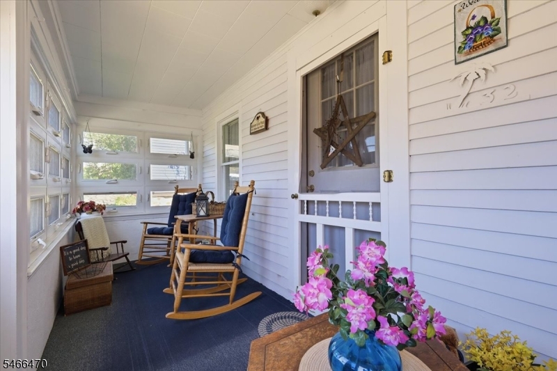 32 Broad St Property Photo 6