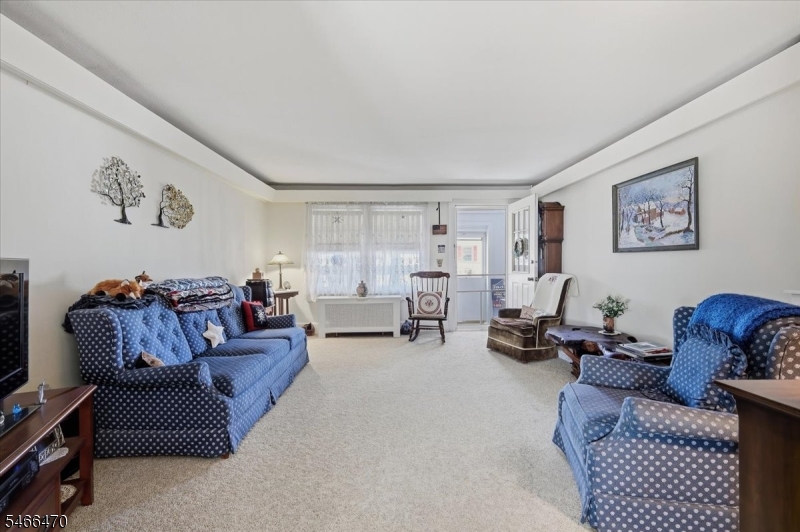 32 Broad St Property Photo 10
