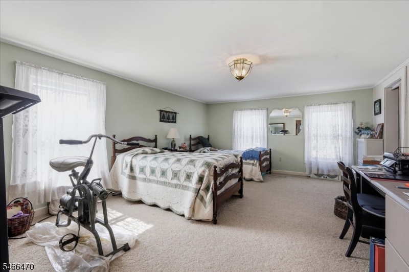 32 Broad St Property Photo 18