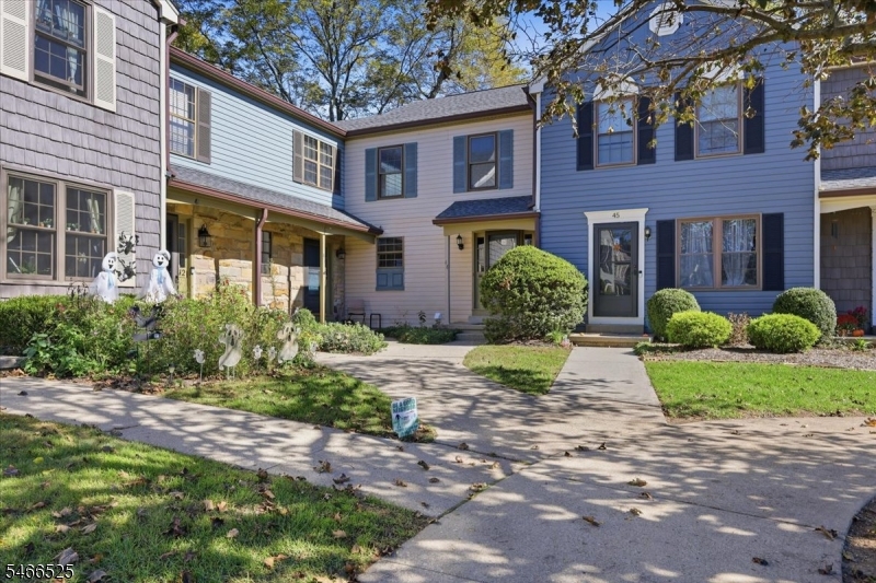 44 Wood Duck Ct Property Photo 1