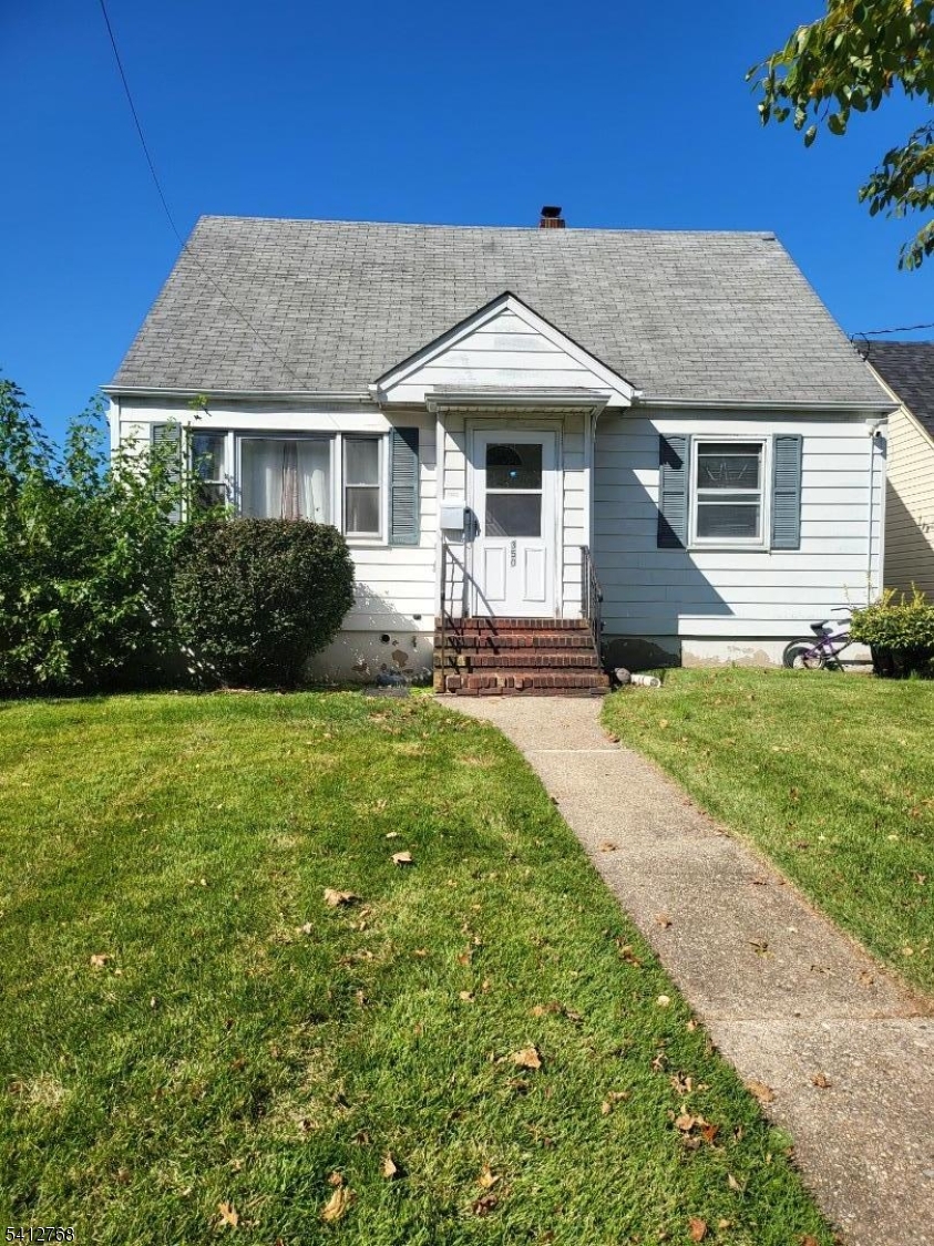 350 Elmwood Ter Property Photo 1