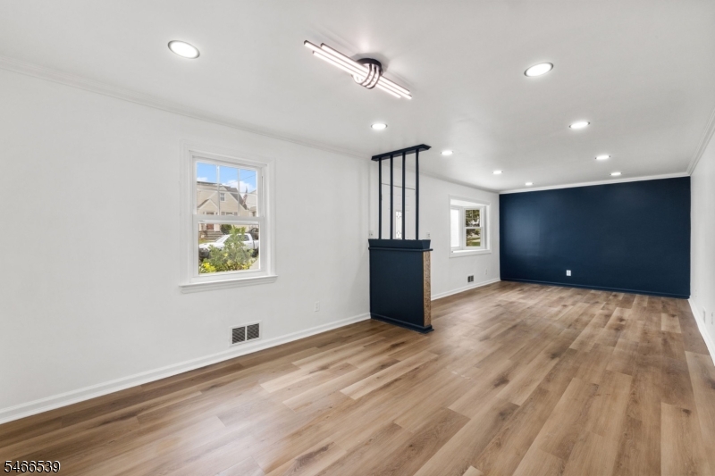 74 Sherwood St Property Photo 2