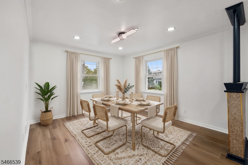74 Sherwood St Property Photo 3