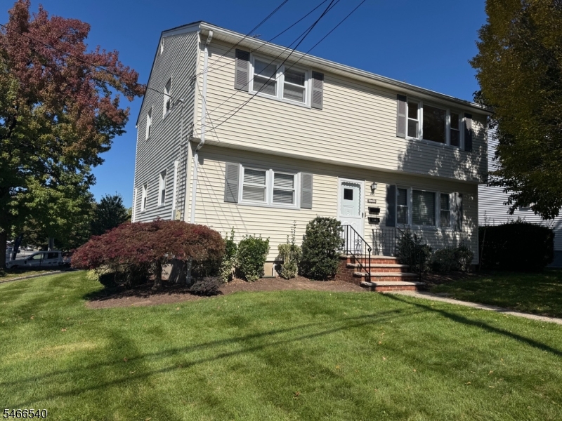 1 Underhill Ct Property Photo 2