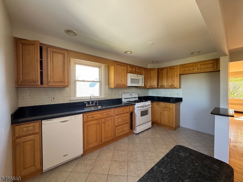 1 Underhill Ct Property Photo 8
