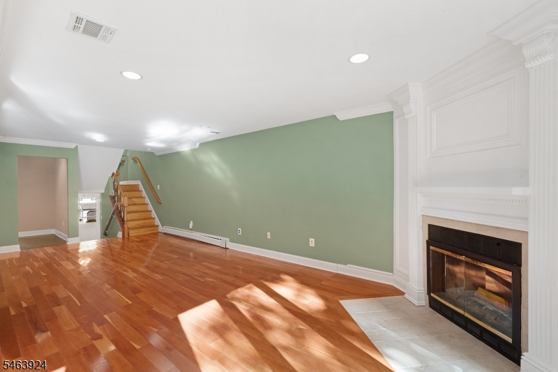 106 Stockton Ct Property Photo 7