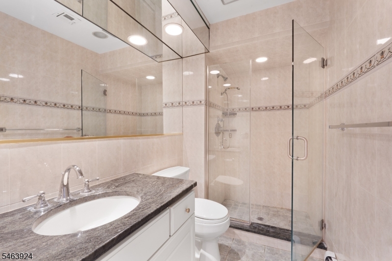 106 Stockton Ct Property Photo 17