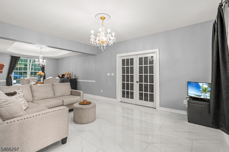 10 Altori Ct Property Photo 12