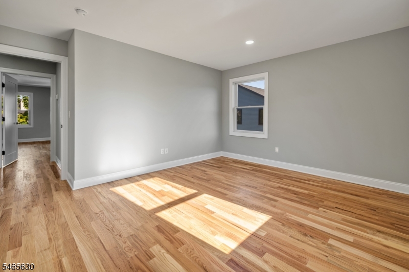 29 Bogert St Property Photo 24