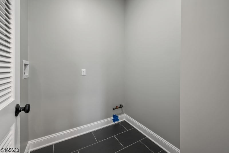 29 Bogert St Property Photo 30