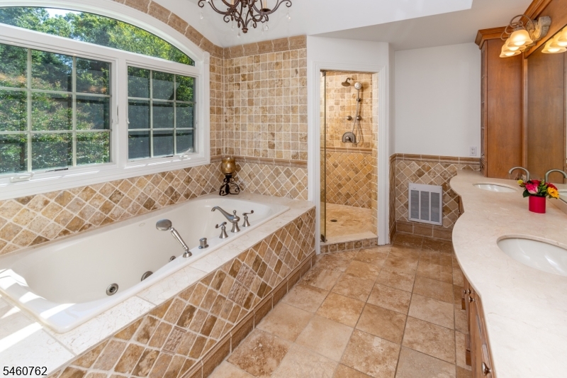 19 Raspberry Trl Property Photo 24