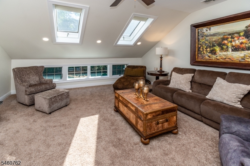 19 Raspberry Trl Property Photo 29