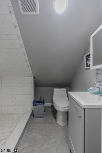 627 Van Buren Ave Property Photo 24