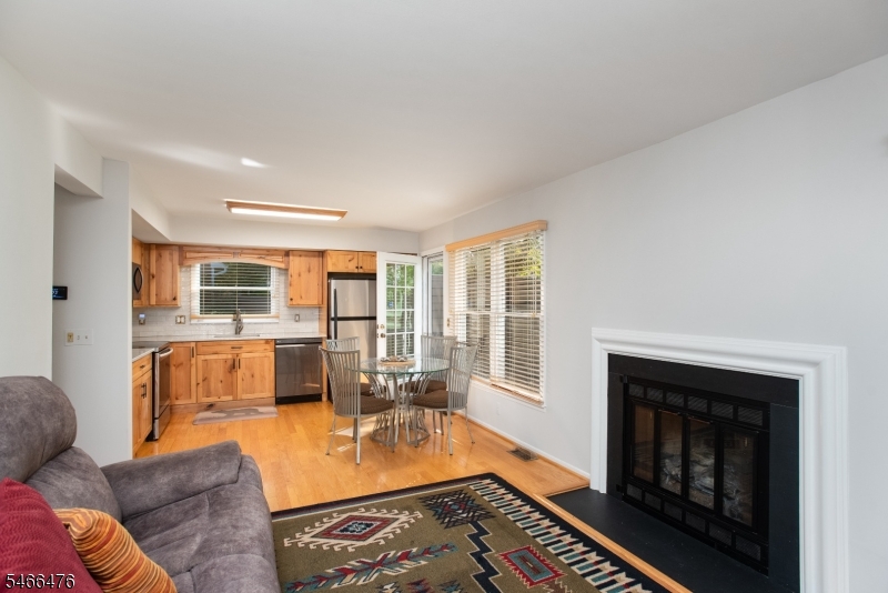5 Eton Ct Property Photo 11