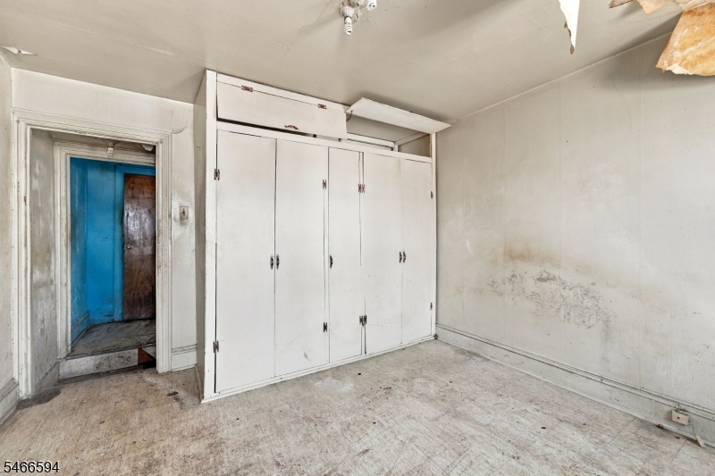 733 Adeline St Property Photo 16