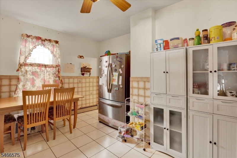 457 Maple Ave Property Photo 10