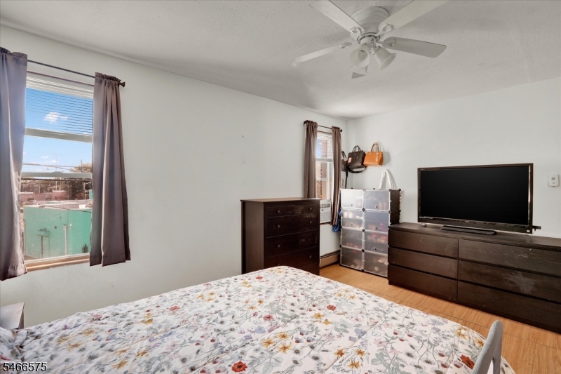 457 Maple Ave Property Photo 13