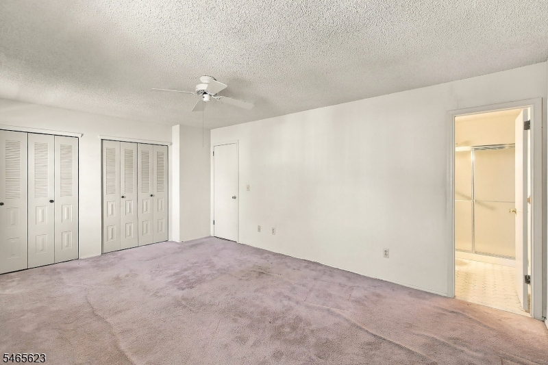 702 Brokaw Ct Property Photo 20