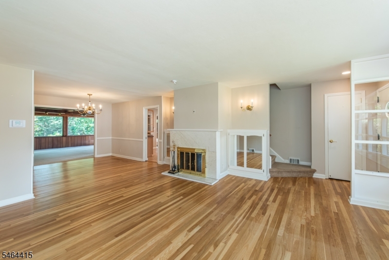 10 Fernwood Dr Property Photo 9