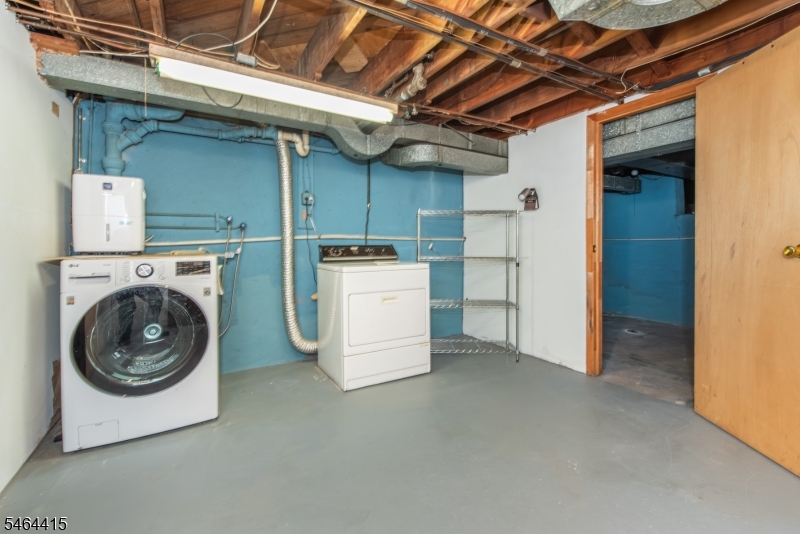 10 Fernwood Dr Property Photo 22