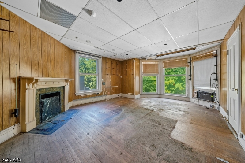 279 Scotland Rd Property Photo 14