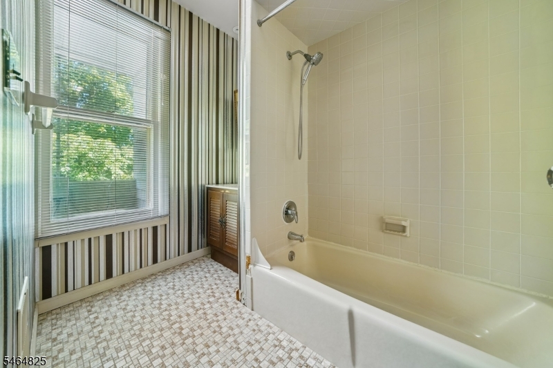 279 Scotland Rd Property Photo 19