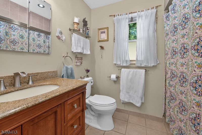 47 Highland Ave Property Photo 19