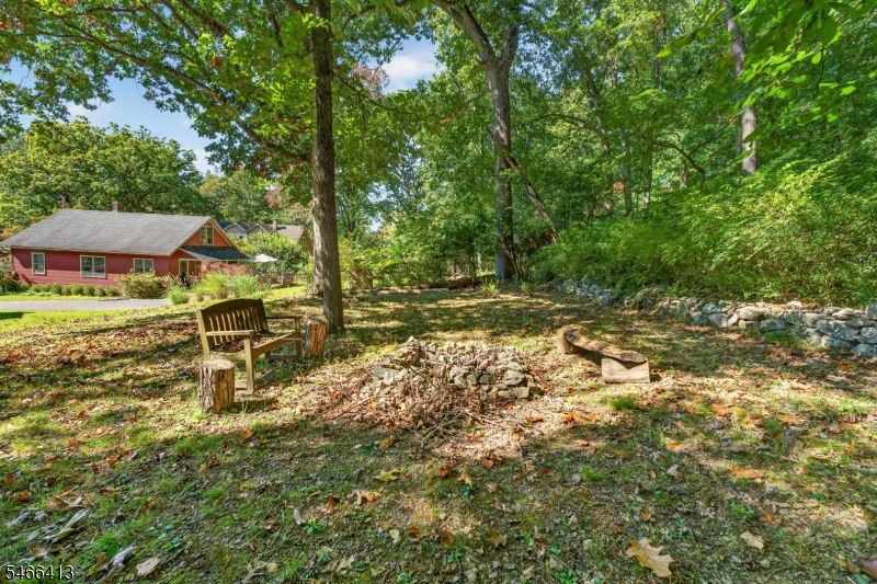 47 Highland Ave Property Photo 41