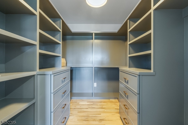 17 Berdan Ave Property Photo 18