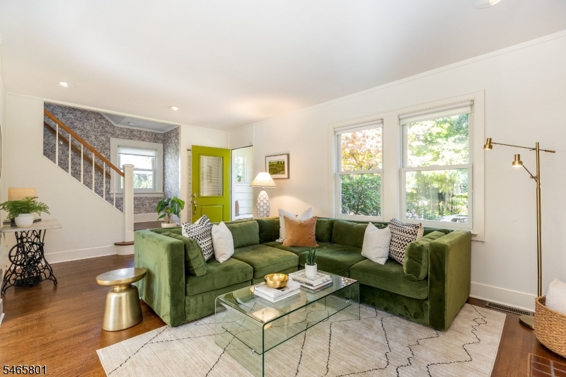 15 Euclid Pl Property Photo 5