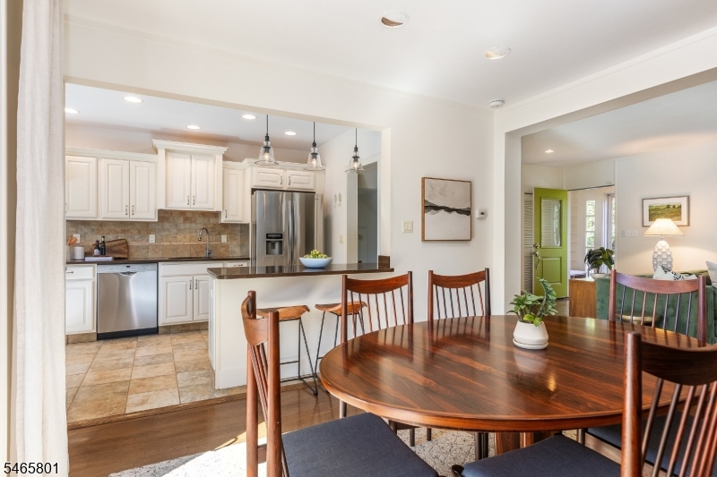 15 Euclid Pl Property Photo 12