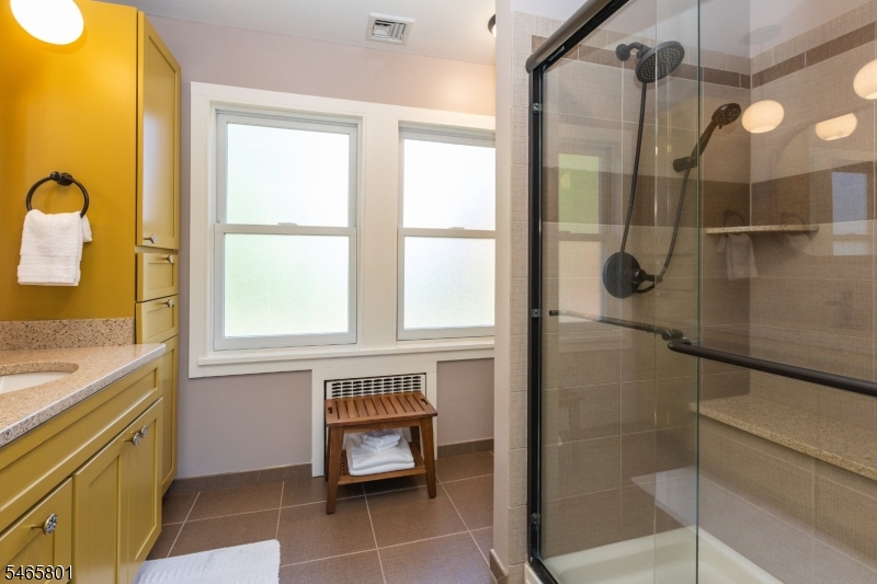 15 Euclid Pl Property Photo 20