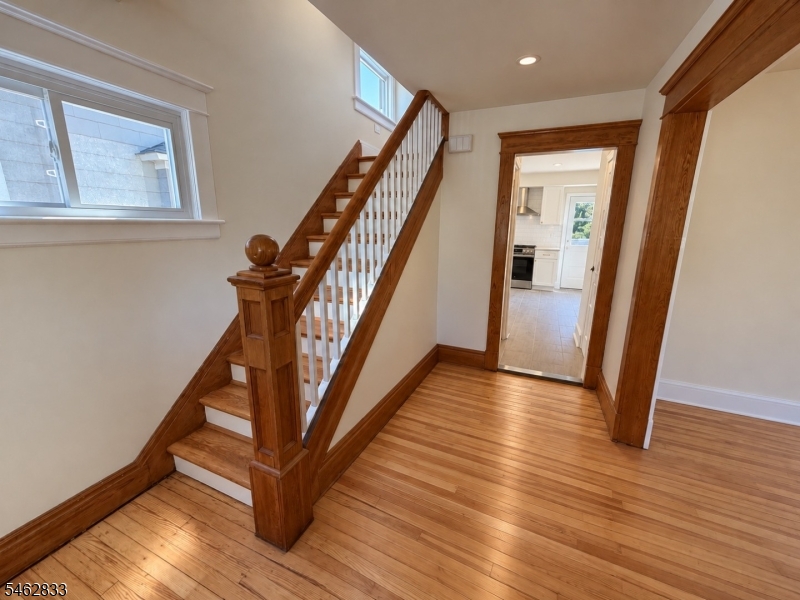 164 E High St Property Photo 3
