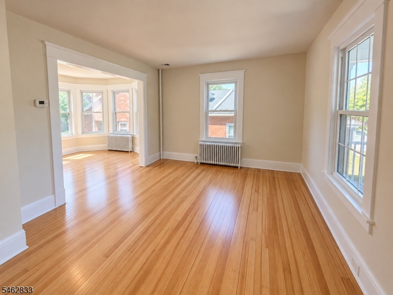 164 E High St Property Photo 8