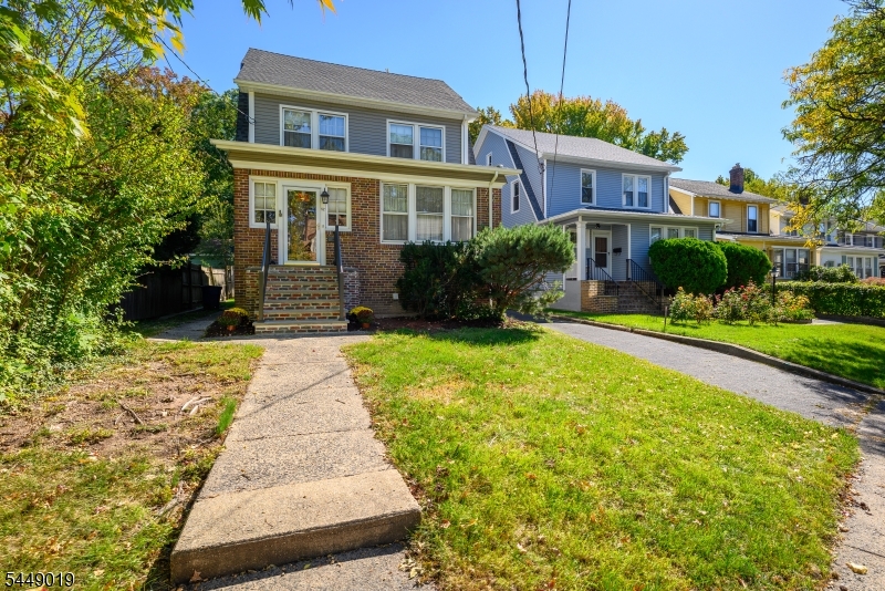52 Orchard Rd Property Photo 1