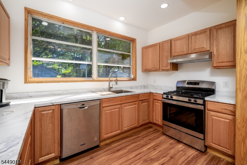 52 Orchard Rd Property Photo 17