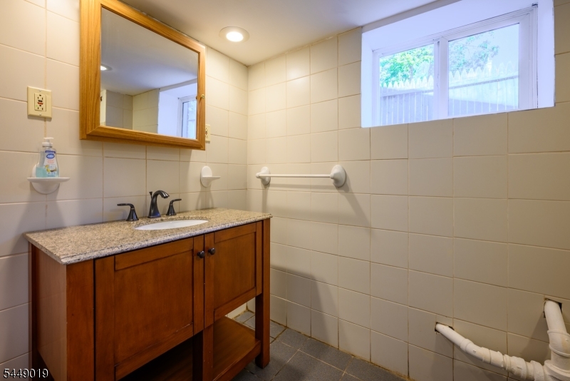 52 Orchard Rd Property Photo 29
