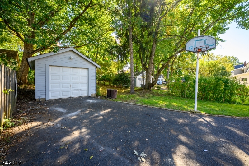52 Orchard Rd Property Photo 31