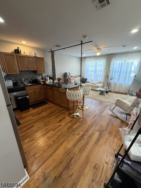 111 Anderson Ave 8 Property Photo 1
