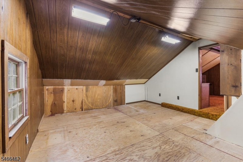 21 Potter Ave Property Photo 15