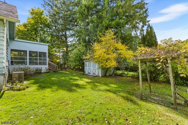 21 Potter Ave Property Photo 21