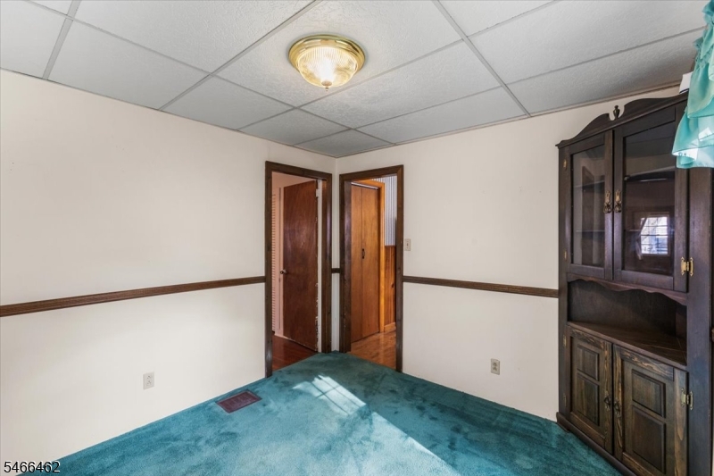 21 Potter Ave Property Photo 24