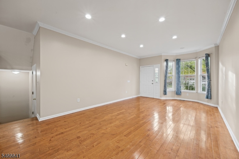 38 Gordon Cir Property Photo 4