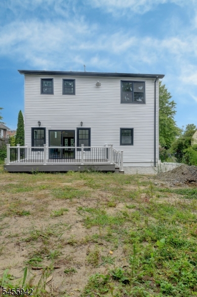 49 Longview Ave Property Photo 39