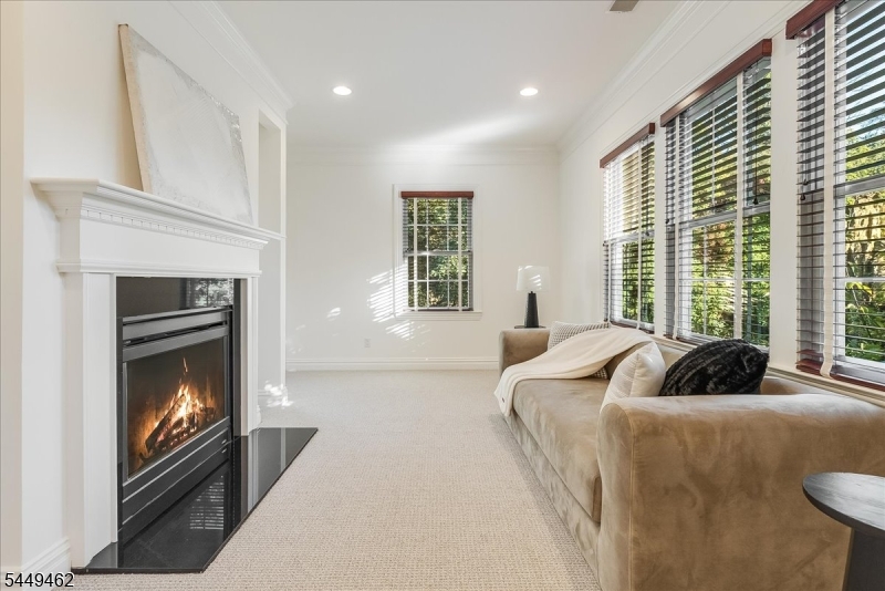 32 Tillou Road West Property Photo 33