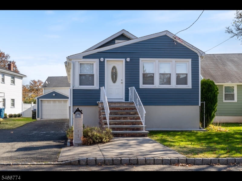 57 Harding Ave Property Photo 1