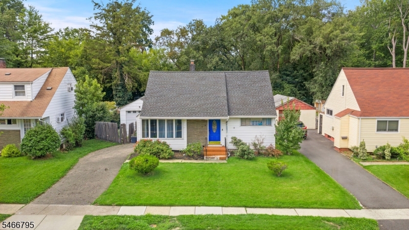 484 Raritan Rd Property Photo 1