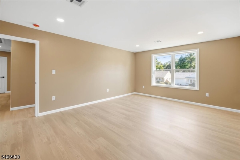Harvey Ave Property Photo 25